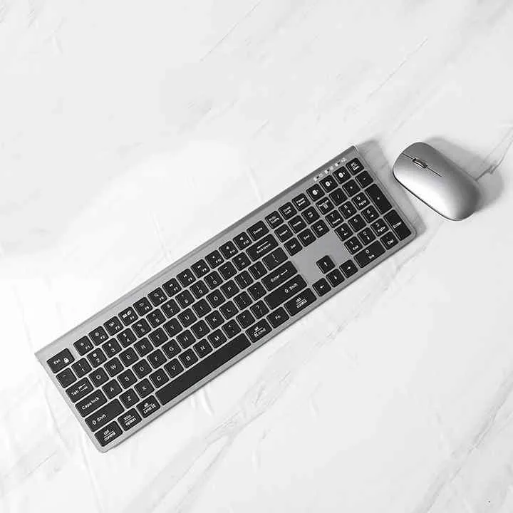 مفاتيح كاملة الحجم لوحة مفاتيح لاسلكية مع . Full Size Keys Wireless Keyboard with 3 Devices