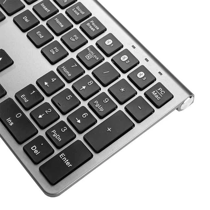 مفاتيح كاملة الحجم لوحة مفاتيح لاسلكية مع . Full Size Keys Wireless Keyboard with 3 Devices