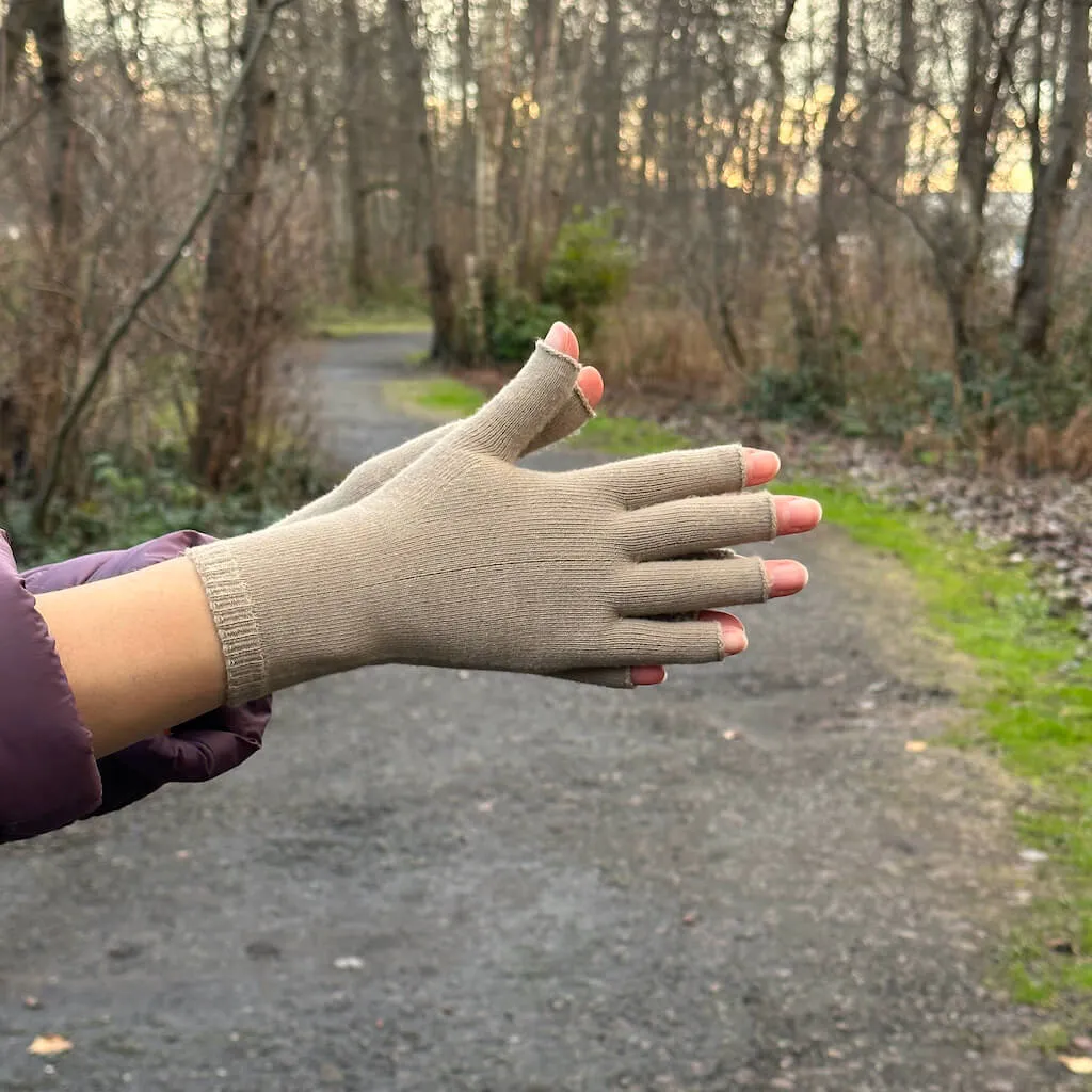 Compression Seamless Open Finger Gloves