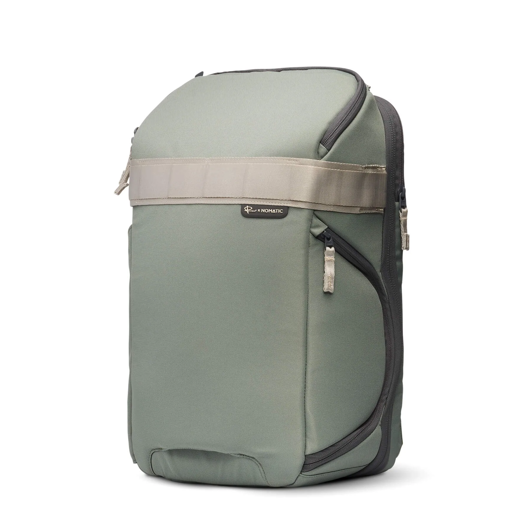 Luma Camera Pack 18L